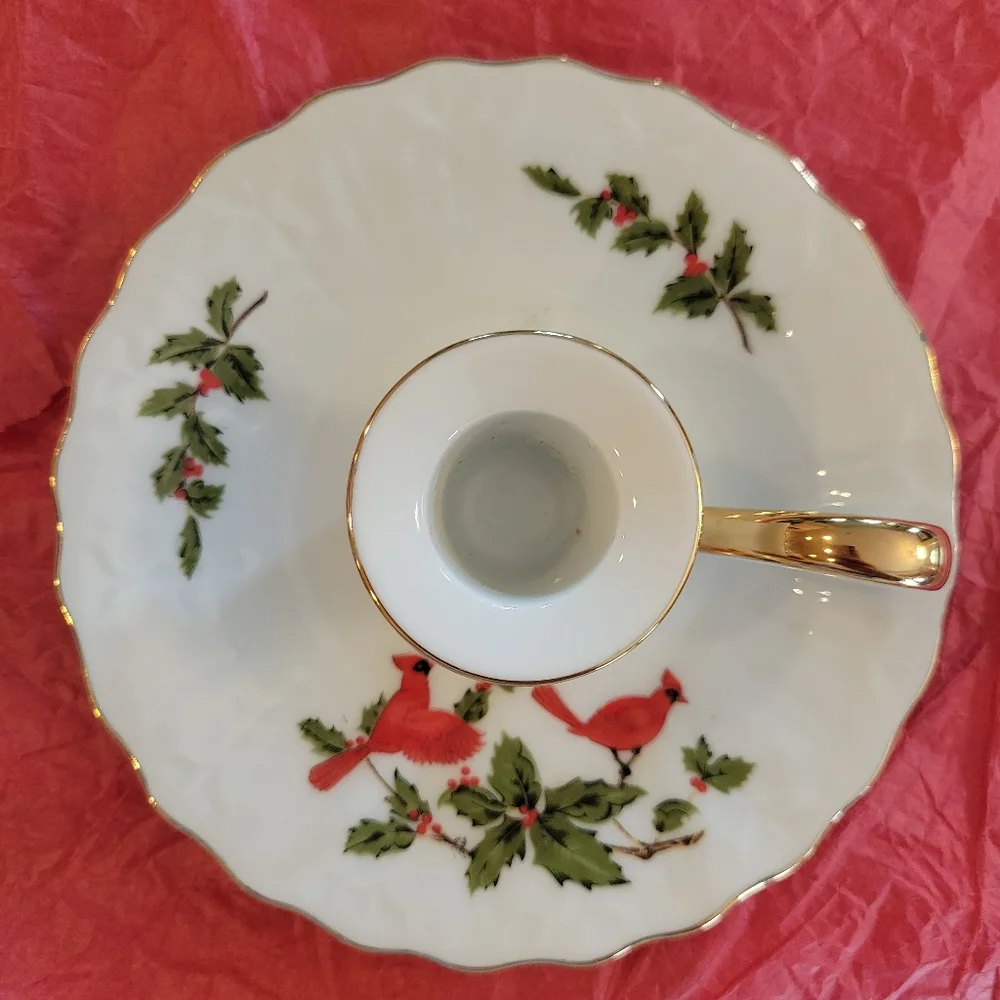 Vintage Lefton Salt & Pepper Shakers & Candle Holder ~ Christmas Cardinal Motif